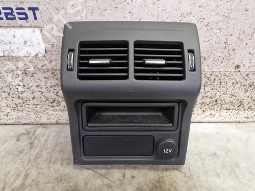 Used Air vent JAGUAR XE (X760) 3.0 S (340 hp) 30877182
