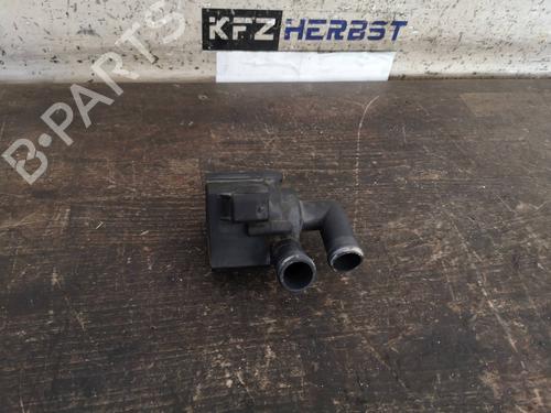 Used Auxiliary water pump VW TOURAN (1T3) 1.6 TDI (105 hp) 13443552