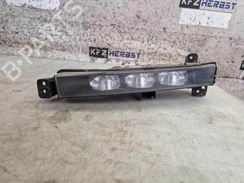 Used Left front fog light BMW 7 (G11, G12) 740 e, Le (326 hp) 29933168