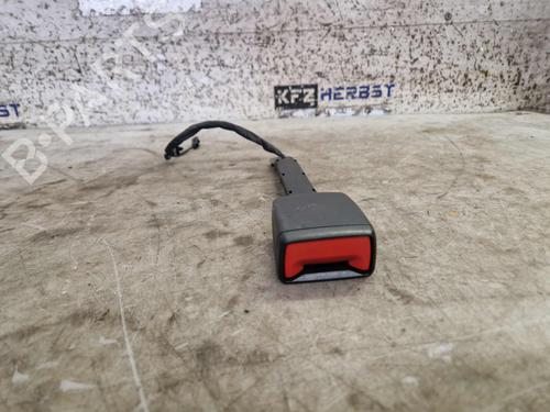 front-left-seatbelt-vw-t-roc-a11-d11-2017-33736848 main image