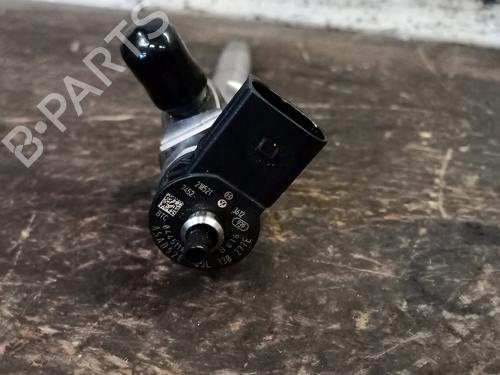 Injector SKODA SUPERB III Estate (3V5) 2.0 TDI | BP22766672M100 