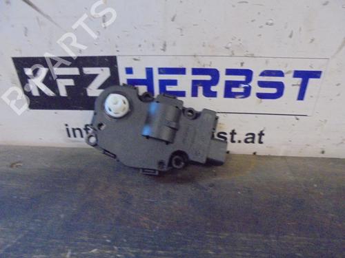 Used Electronic module BMW 5 Touring (F11) 520 d (163 hp) 13067428