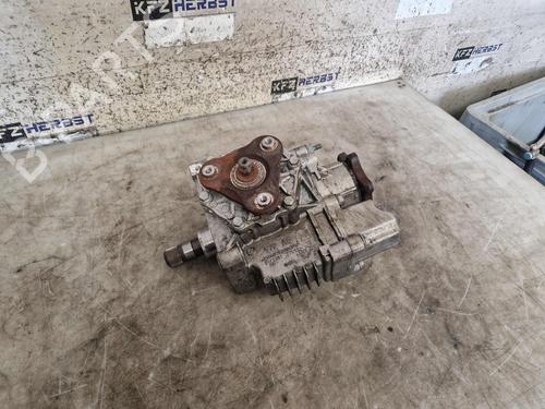 Gir Fordelingskasse Gir Fordelingskasse VW PASSAT B8 Variant (3G5, CB5) 2.0 TDI (200 hp) 33819284 33819284