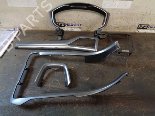 BP13063219O1 main image