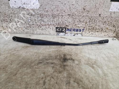 Used Front windshield wiper arm AUDI A5 Sportback (F5A, F5F) 40 TFSI Mild Hybrid (190 hp) 30534730