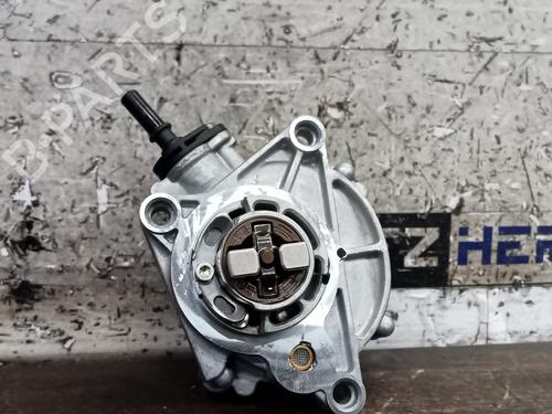 Used Vacuum pump PEUGEOT 2008 II (UD_, US_, UY_, UJ_, UR_, UC_) 1.2 PureTech 130 (USHNS, URHNS) (130 hp) 22618422