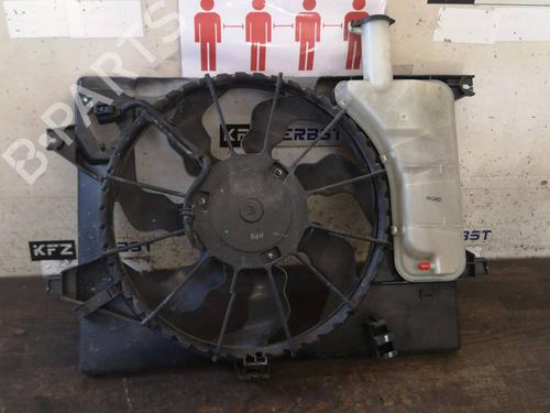 Koelventilatormotor HYUNDAI i30 Estate (GD) 1.4 (99 hp) 12874271