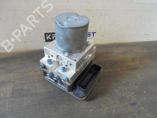 Used ABS pump BMW 5 Touring (F11) 525 d xDrive (218 hp) 12860271
