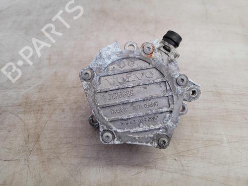 Used Vacuum pump VOLVO V60 I Cross Country (157) D4 (190 hp) 24538621