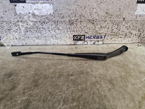front-windshield-wiper-arm-audi-q3-sportback-f3n-2019-34626149 main image