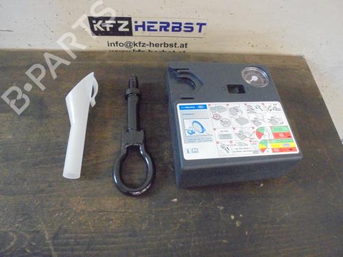 Used Jack Kit FORD FIESTA VI (CB1, CCN) 1.25 (60 hp) 12885918