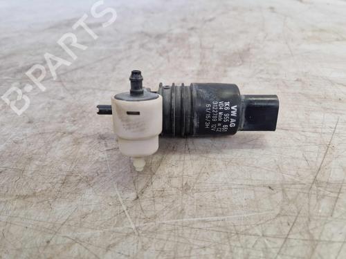 Used Washer pump VW PASSAT B8 Variant (3G5, CB5) 1.4 GTE Hybrid (218 hp) 27092596