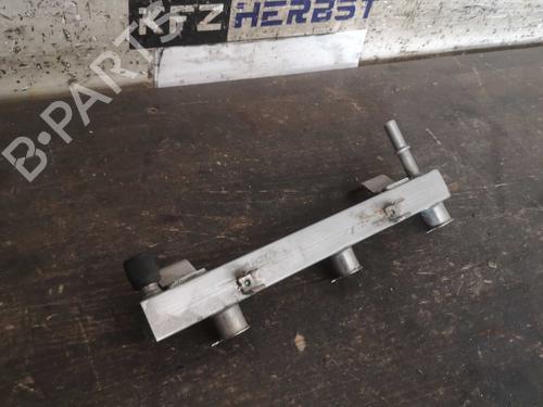 Used Injection rail OPEL CORSA D (S07) 1.0 (L08, L68) (65 hp) 22283961