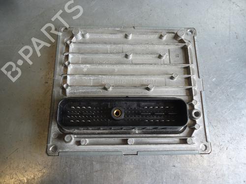 Calculateur moteur (ecu) FORD FOCUS II (DA_, HCP, DP) 1.4 (80 hp) 20096882