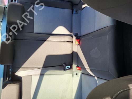 rear-seat-vw-golf-vii-5g1-bq1-be1-be2-2012-2013-2014-2015-2016-2017-2018-2019-2020-2021-40048258 main image