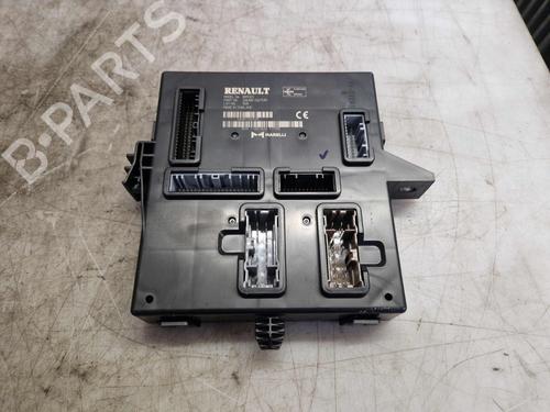 Used Control unit DACIA SANDERO III 1.0 TCe 90 (91 hp) 31924889