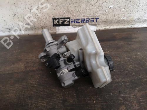 Used Brake master cylinder SKODA OCTAVIA III Combi (5E5, 5E6) 1.6 TDI (105 hp) 22277182
