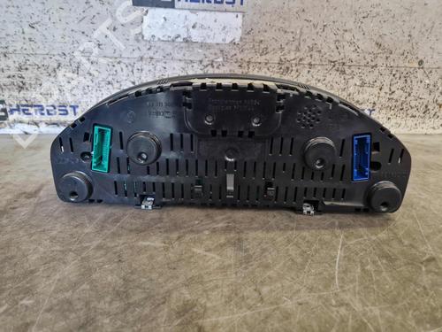 Instrument cluster VW TRANSPORTER T5 Van (7HA, 7HH, 7EA, 7EH) 1.9 TDI | BP34645073C47 - Image 3