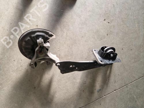 Left rear steering knuckle VW TOURAN (5T1) 2.0 TDI | BP30408626M27