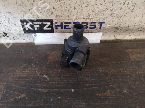 Ekstra vandpumpe AUDI A4 B9 Avant (8W5, 8WD) 2.0 TDI (150 hp) 13443299