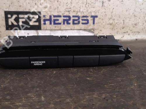 Used Display monitor HYUNDAI i20 II (GB, IB) 1.2 (84 hp) 13064593