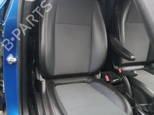 Used Right front seat OPEL MOKKA / MOKKA X (J13) 1.7 CDTI (_76) (131 hp) 31580937
