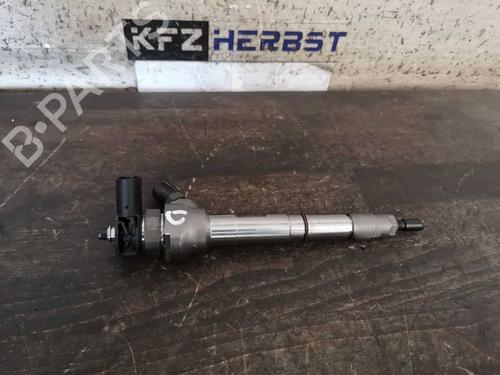 Used Injector VW GOLF VIII (CD1, DA1) 2.0 TDI (150 hp) 22280557