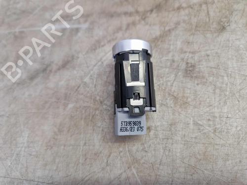 Switch VW TOURAN (5T1) 2.0 TDI | BP27491869I30 