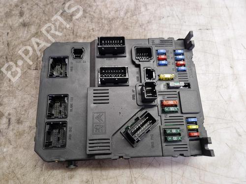 Used Fuse box CITROËN XSARA PICASSO (N68) 2.0 HDi (90 hp) 30634816