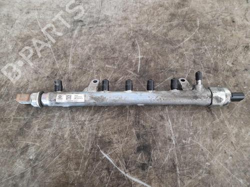 Used Injection rail Injection rail 37436338 37436338