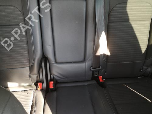 Used Rear seat Rear seat 37068477 37068477