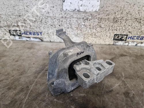 Used Engine mount Engine mount 37151919 37151919