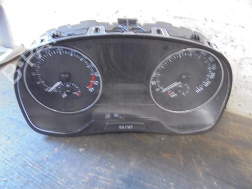Used Instrument cluster SKODA FABIA III Estate (NJ5) 1.4 TDI (105 hp) 12868364