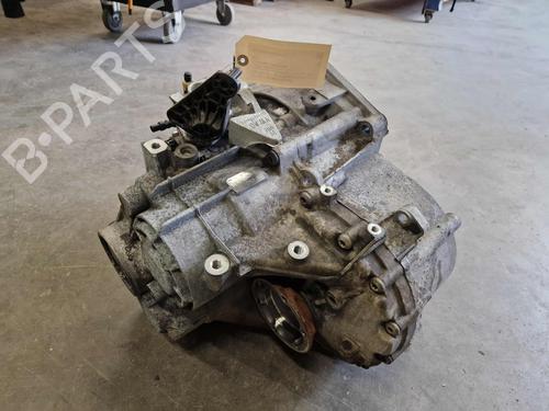 Used Gearbox VW GOLF VII (5G1, BQ1, BE1, BE2) 1.6 TDI (105 hp) 29705310