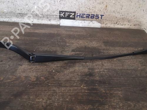 Used Front windshield wiper arm OPEL CORSA E (X15) 1.2 (08, 68) (69 hp) 22285364