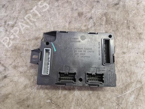 Centralina Centralina RENAULT TRAFIC III Van (FG_) 1.6 dCi 145 (FGMG) (145 hp) 33873985 33873985