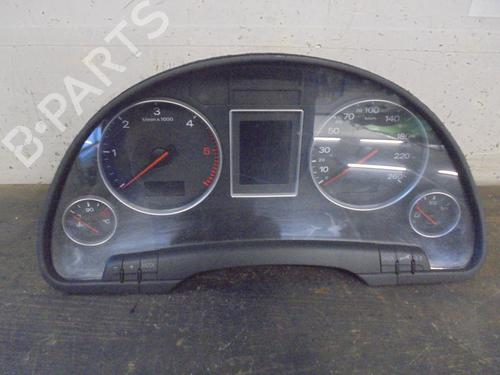 Kombinert Instrument AUDI A4 B6 Avant (8E5) 1.9 TDI (130 hp) 20090839