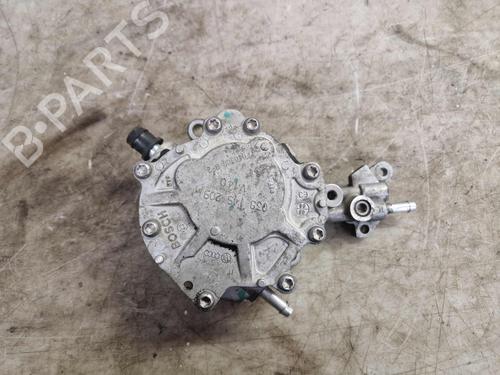 Bomba de vacío AUDI A3 Sportback (8PA) 2.0 TDI (140 hp) 32338205