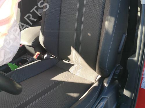Used Left front seat VW T-ROC (A11, D11) 1.0 TSI (116 hp) 31017028