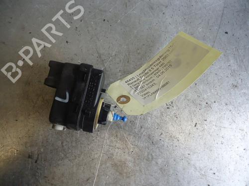 Used Headlight adjuster motor RENAULT TRAFIC II Van (FL) 1.9 dCi 80 (FL0B) (82 hp) 13060215