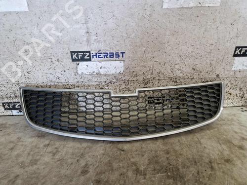 Used Grille Grille CHEVROLET CRUZE Hatchback (J305) 2.0 CDI (163 hp) 34235387 34235387