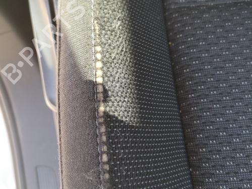 Right front seat VW TOURAN (5T1) 2.0 TDI | BP38682902C16 - Image 2