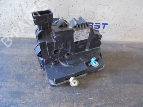 Used Front right lock FIAT GRANDE PUNTO (199_) 1.4 (199AXB1A) (75 hp) 12887320
