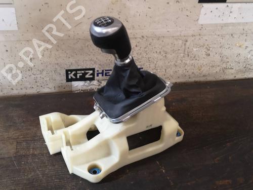 Used Gear lever HYUNDAI i30 Estate (GD) 1.4 (99 hp) 12874287