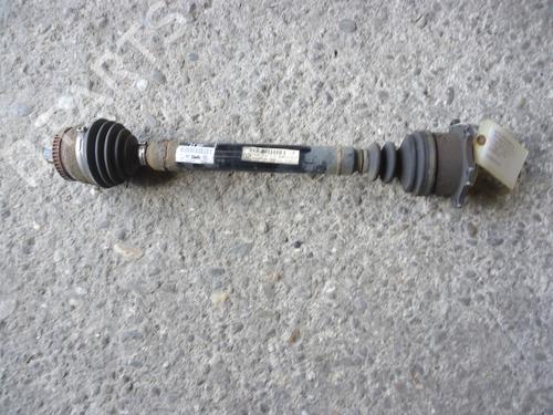 Drivaksel fortil venstre VW PASSAT B5.5 (3B3) 2.0 (130 hp) 13431657