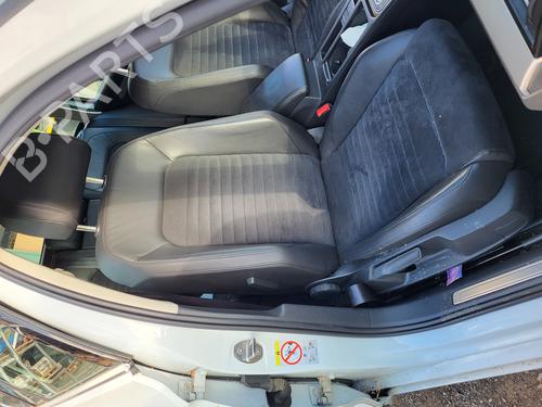 Used Right front seat Right front seat VW PASSAT B8 Variant (3G5, CB5) 2.0 TDI (190 hp) 39985509 39985509