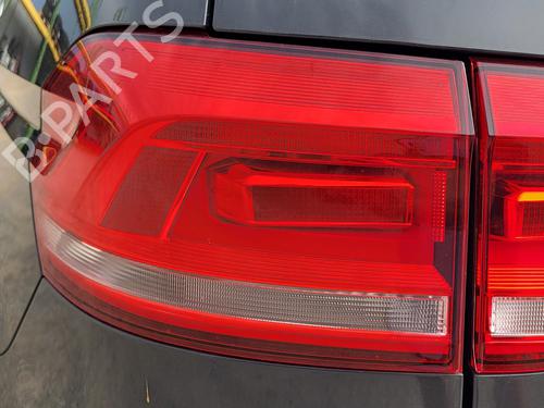 Used Left taillight Left taillight 39010247 39010247