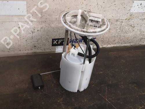 Used Fuel pump OPEL MERIVA B MPV (S10) 1.4 (75) (120 hp) 21690832