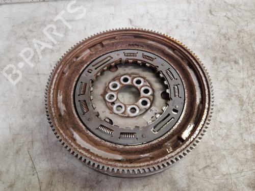Used Flywheel VW GOLF VIII Variant (CG5, DB5) 2.0 TDI (116 hp) 30144657