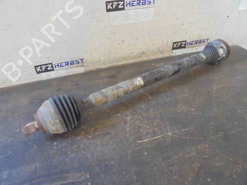 Used Right front driveshaft VW TOURAN (1T3) 1.6 TDI (105 hp) 13435123